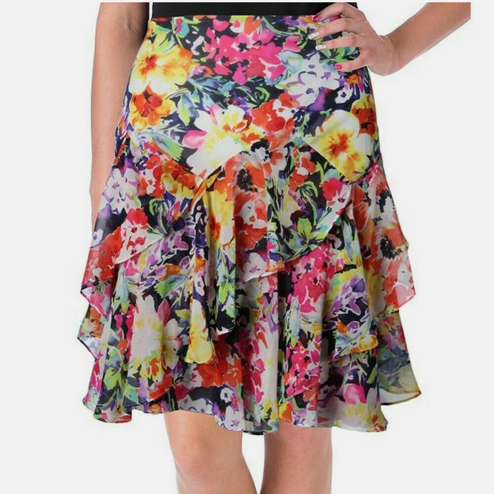 Lauren Ralph Lauren Georgette Floral Print Asymmetrical Ruffled Skirt.